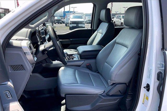 2023 Ford F-150 Lightning Vehicle Photo in INDEPENDENCE, MO 64055-1314