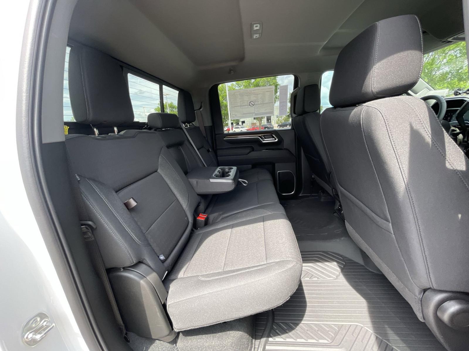 2025 Chevrolet Silverado 2500 HD Vehicle Photo in BENTONVILLE, AR 72712-4322