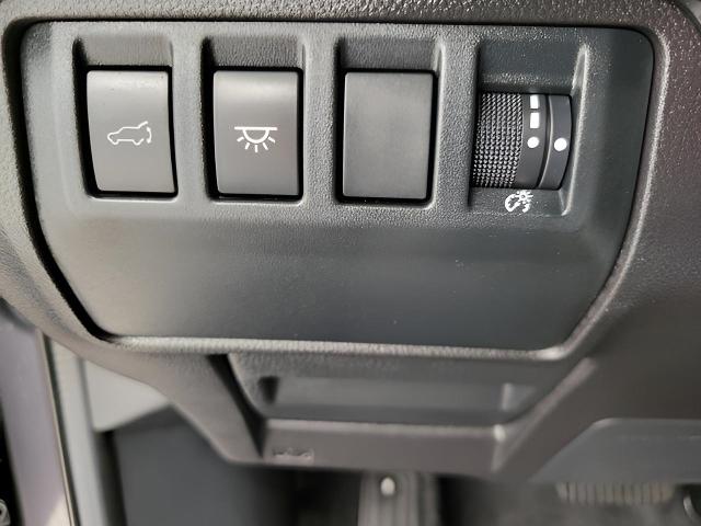 2024 Subaru Ascent Vehicle Photo in Green Bay, WI 54304