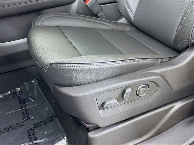 2025 GMC Yukon Vehicle Photo in PUYALLUP, WA 98371-4149