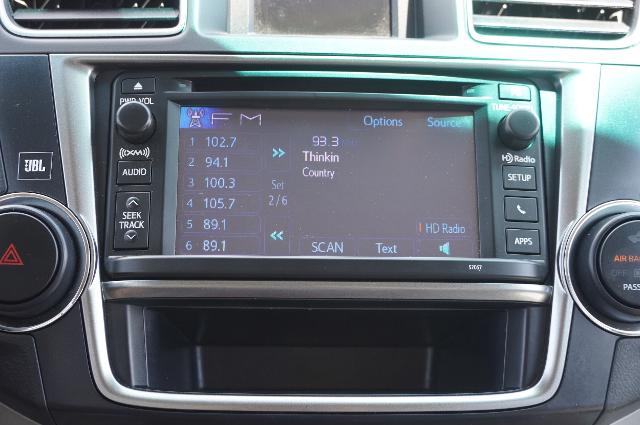 2013 Toyota Highlander Vehicle Photo in Riverdale, UT 84405
