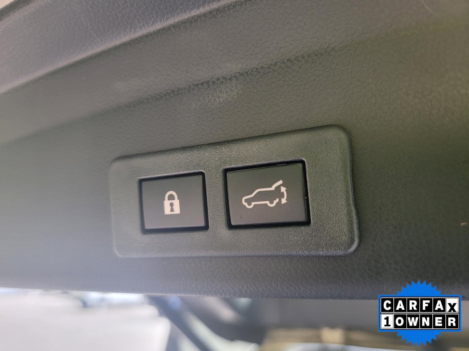 2024 Subaru Ascent Vehicle Photo in Harrisburg, PA 17111
