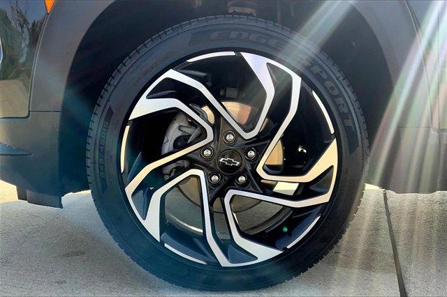 2025 Chevrolet Trailblazer Vehicle Photo in TOPEKA, KS 66609-0000