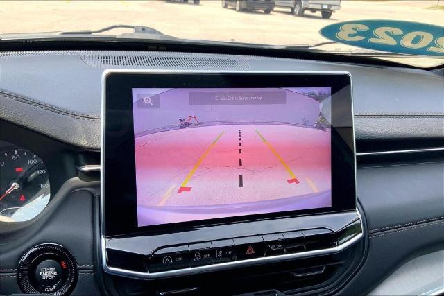 2023 Jeep Compass Vehicle Photo in Kansas City, MO 64114