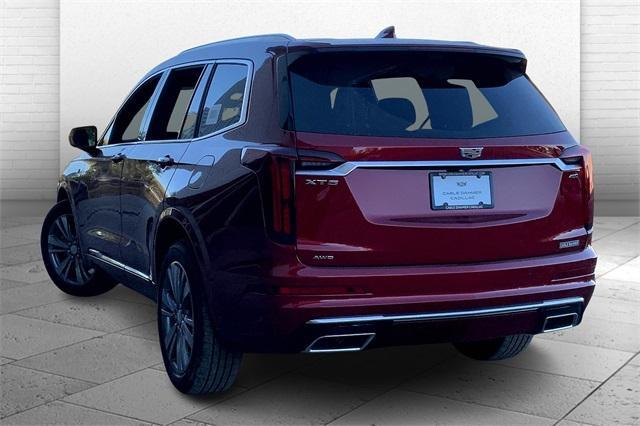 2025 Cadillac XT6 Vehicle Photo in KANSAS CITY, MO 64114-4545