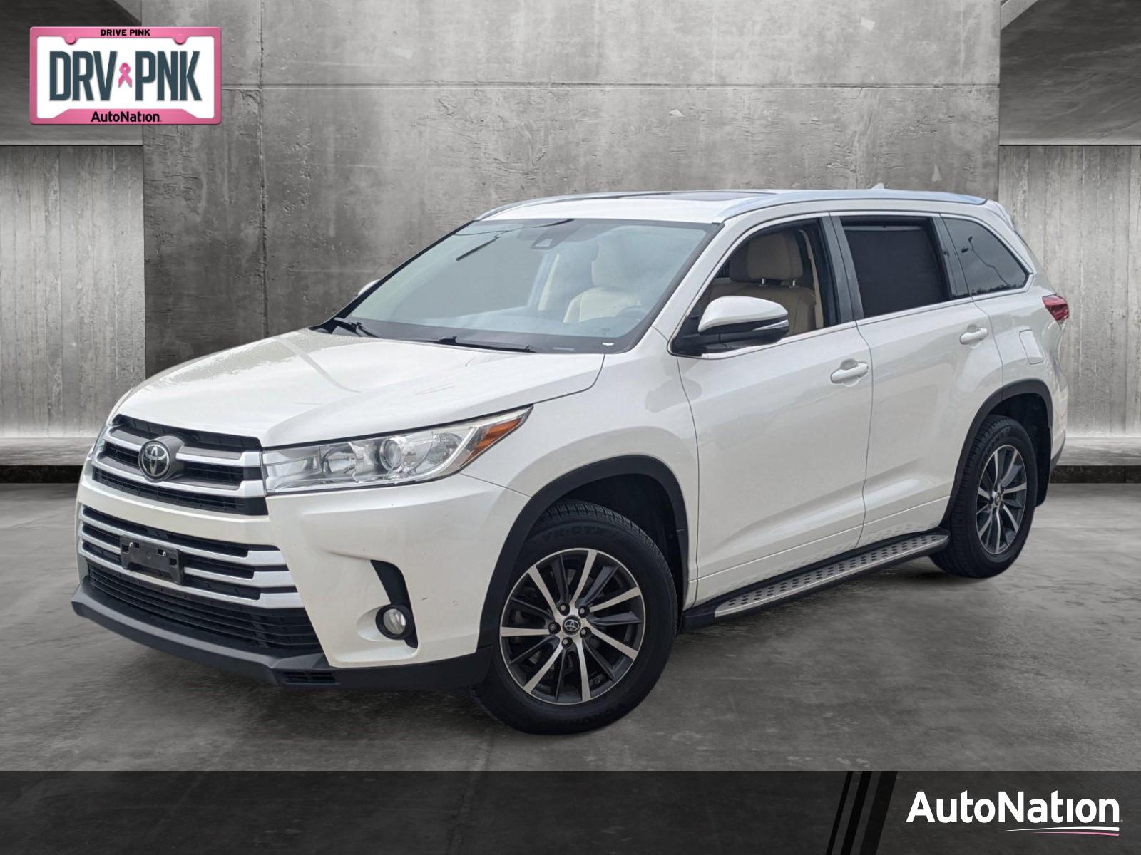 2017 Toyota Highlander Vehicle Photo in Corpus Christi, TX 78415