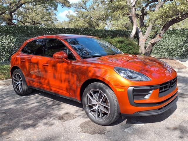 2024 Porsche Macan Vehicle Photo in SAN ANTONIO, TX 78230-1001