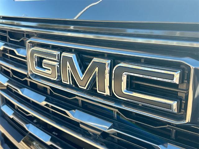 2024 GMC Sierra 3500 HD Vehicle Photo in GOODYEAR, AZ 85338-1310