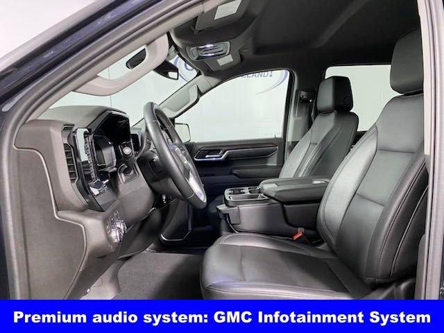 2024 GMC Sierra 1500 Vehicle Photo in BROCKTON, MA 02301-7113