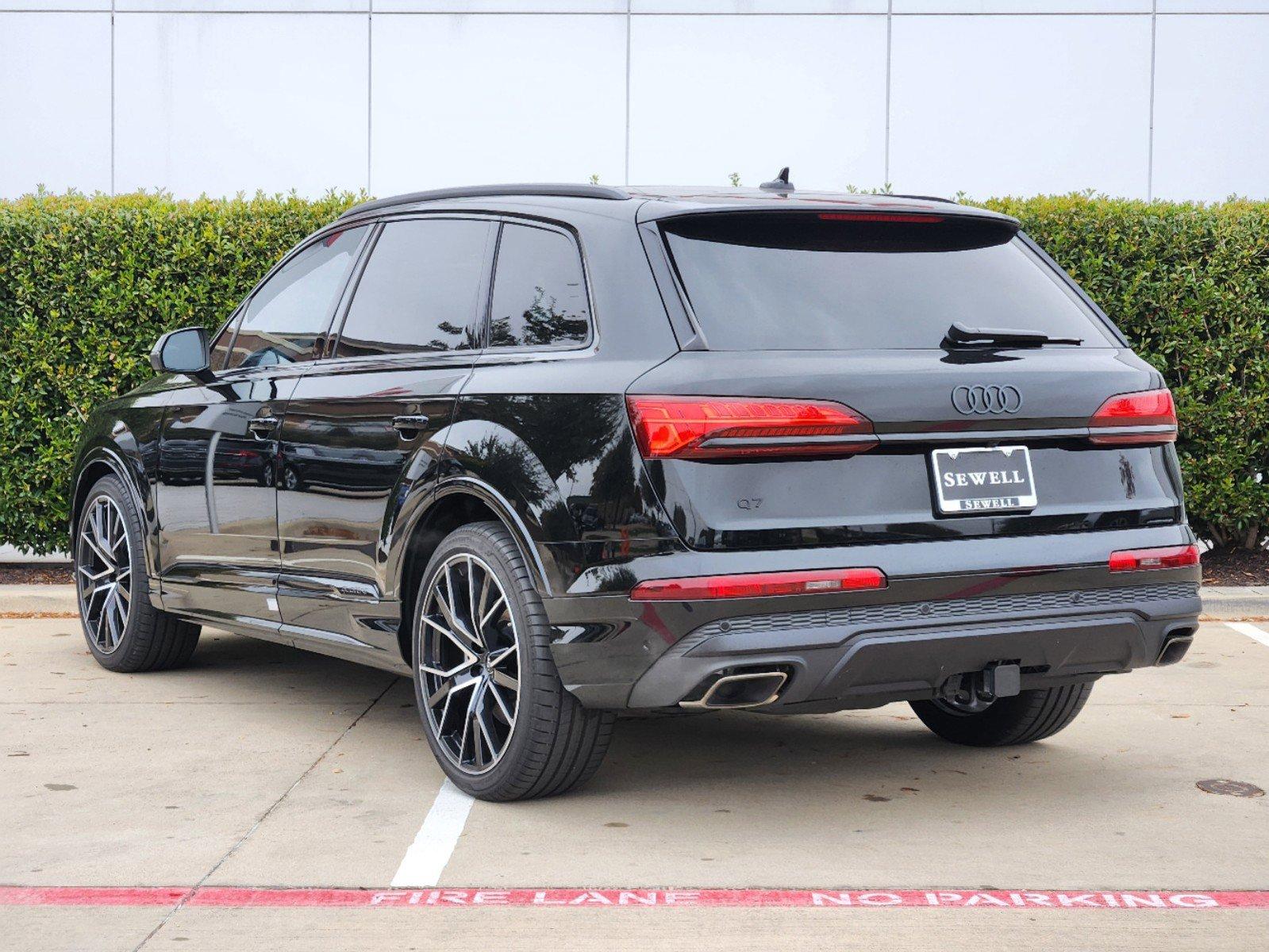 2025 Audi Q7 Vehicle Photo in MCKINNEY, TX 75070