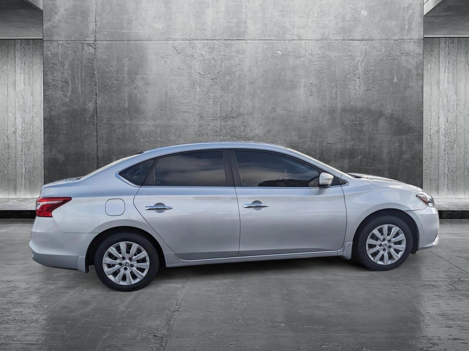 2016 Nissan Sentra Vehicle Photo in MIAMI, FL 33172-3015