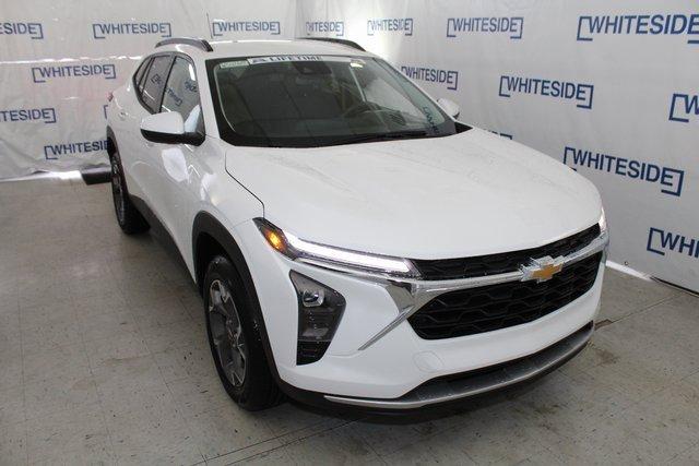 2025 Chevrolet Trax Vehicle Photo in SAINT CLAIRSVILLE, OH 43950-8512