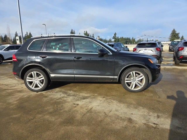 2012 Volkswagen Touareg Vehicle Photo in EVERETT, WA 98203-5662