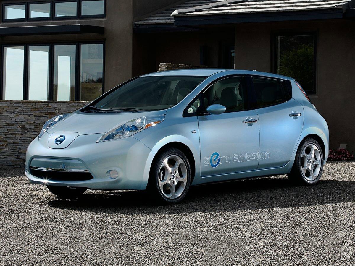 2014 Nissan LEAF Vehicle Photo in AKRON, OH 44320-4088