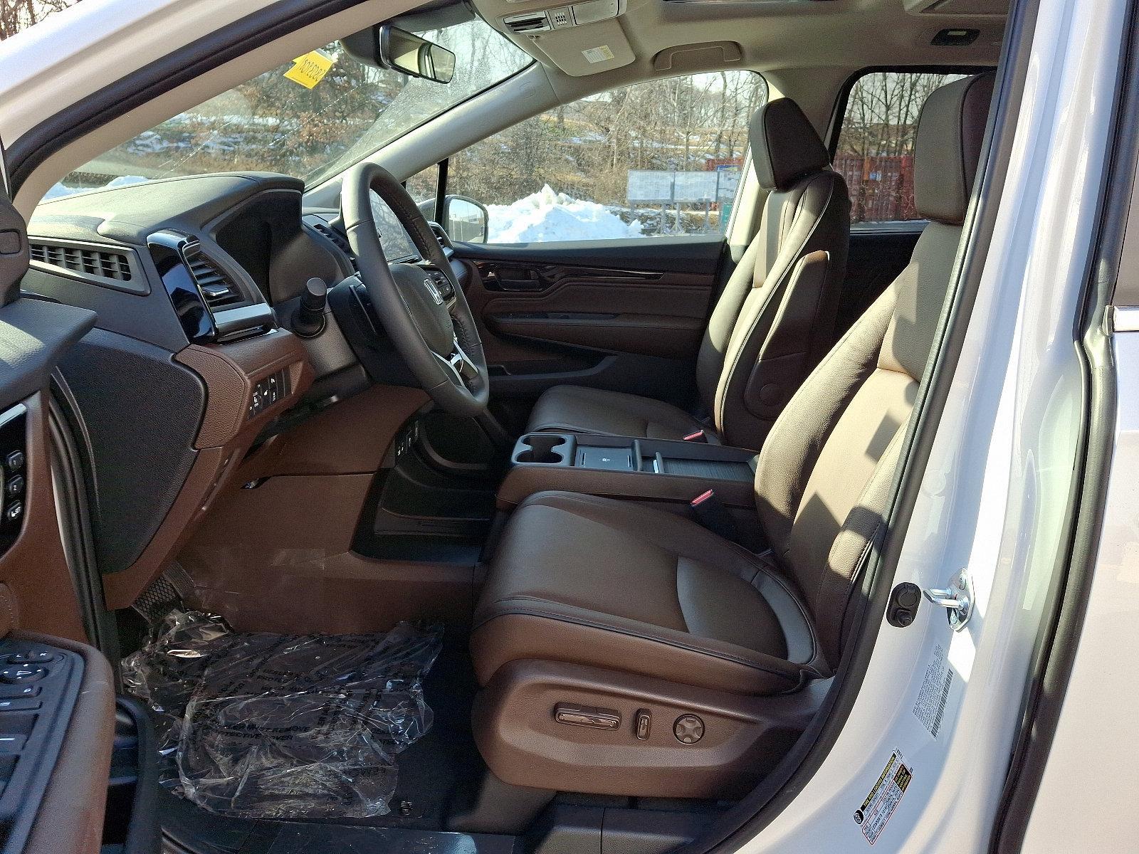 2025 Honda Odyssey Vehicle Photo in Harrisburg, PA 17111