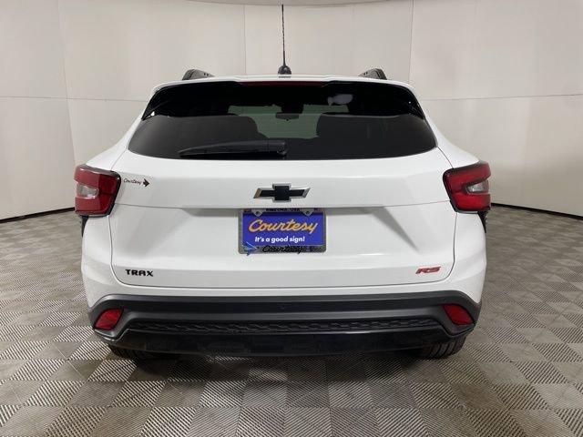 2025 Chevrolet Trax Vehicle Photo in PHOENIX, AZ 85014-3381