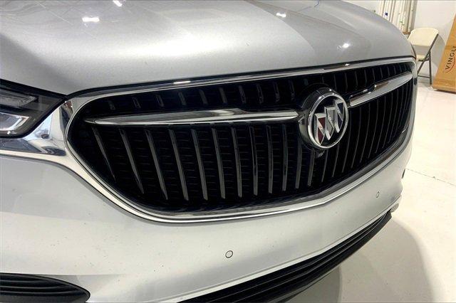 2021 Buick Enclave Vehicle Photo in TOPEKA, KS 66609-0000