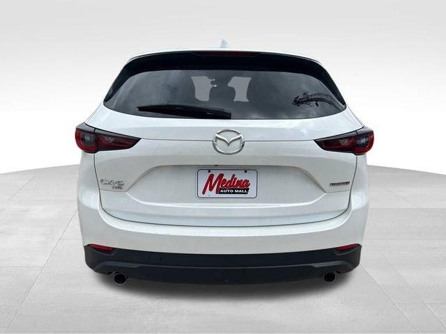 2022 Mazda CX-5 Vehicle Photo in MEDINA, OH 44256-9631