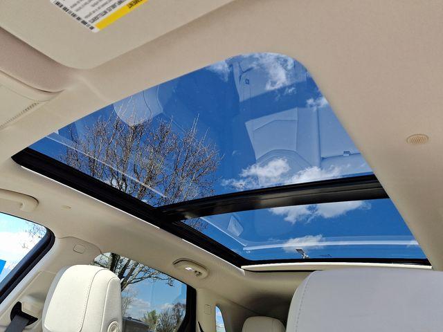 2024 Cadillac XT5 Vehicle Photo in DANBURY, CT 06810-5034