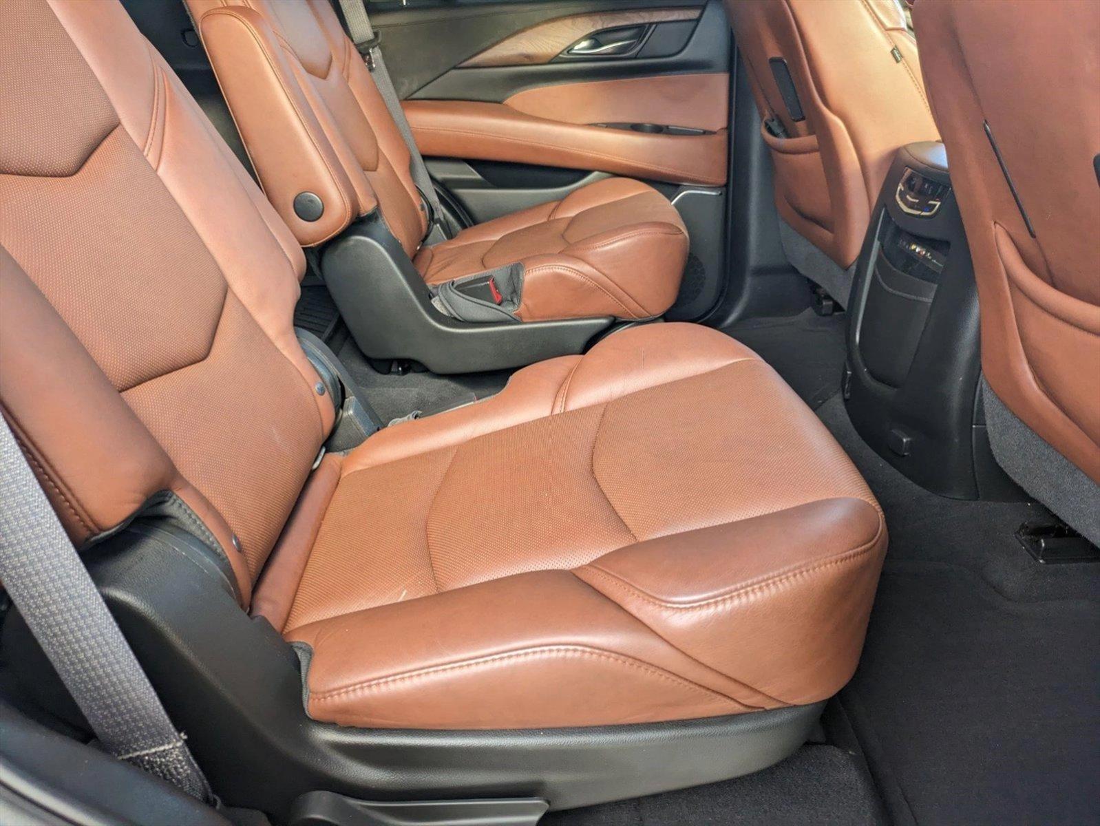 2016 Cadillac Escalade Vehicle Photo in WEST PALM BEACH, FL 33407-3296