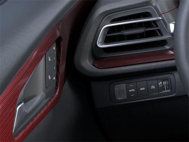 2025 Chevrolet Traverse Vehicle Photo in ENGLEWOOD, CO 80113-6708