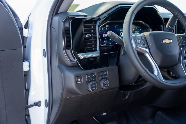 2025 Chevrolet Silverado 2500 HD Vehicle Photo in PLYMOUTH, MA 02360-4801