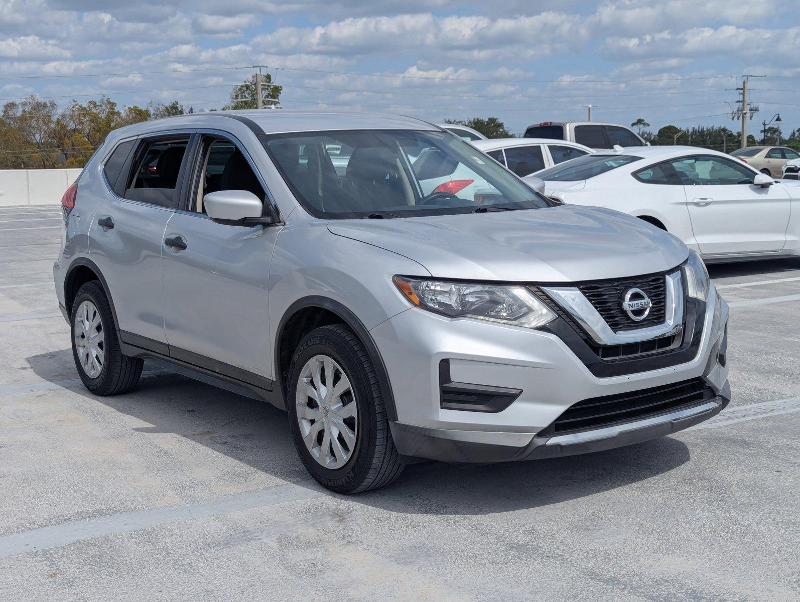 2017 Nissan Rogue Vehicle Photo in Ft. Myers, FL 33907