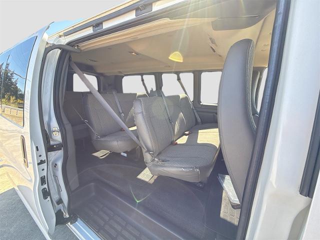2012 Chevrolet Express Passenger 3500 Vehicle Photo in EVERETT, WA 98203-5662