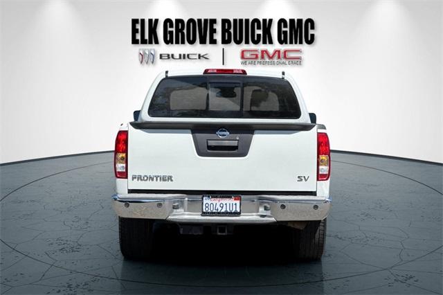 2015 Nissan Frontier Vehicle Photo in ELK GROVE, CA 95757-8703