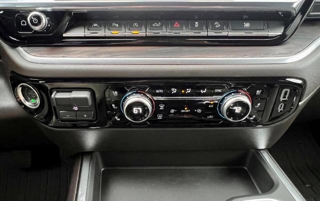 2025 GMC Sierra 1500 Vehicle Photo in EFFINGHAM, IL 62401-2832