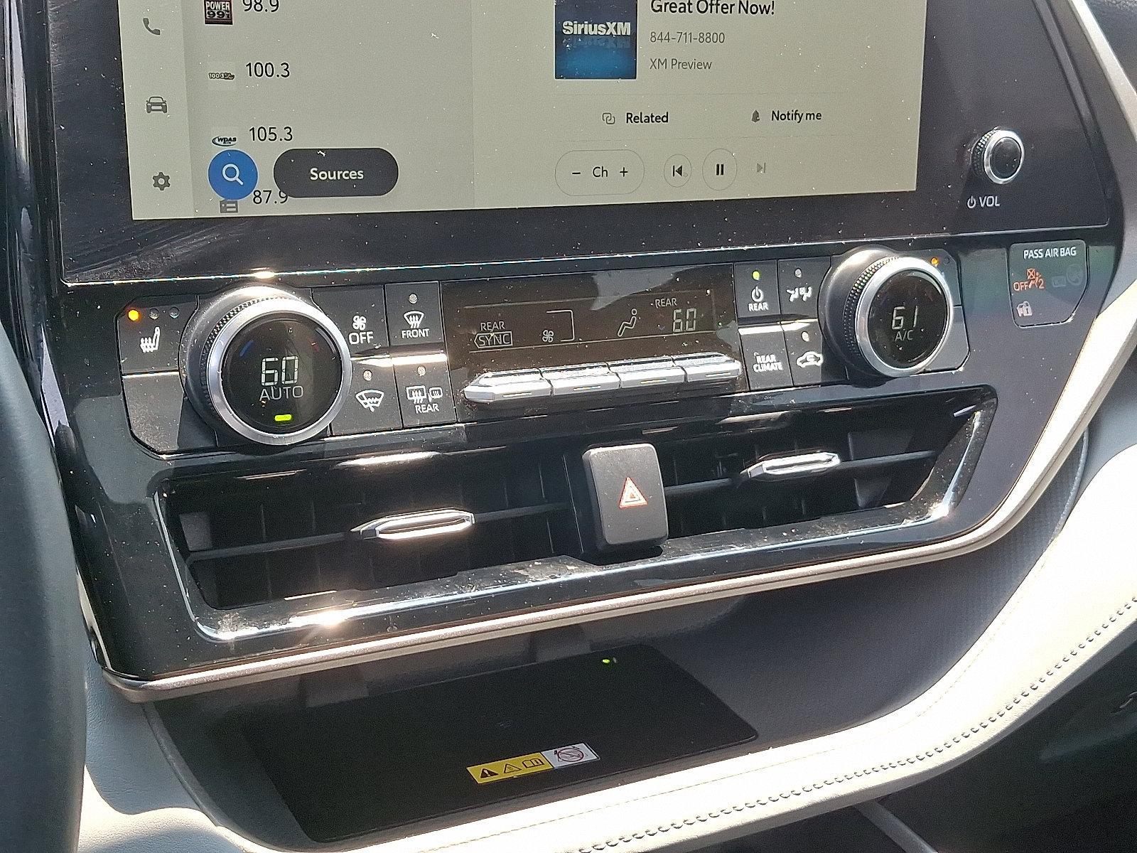 2023 Toyota Highlander Vehicle Photo in Trevose, PA 19053