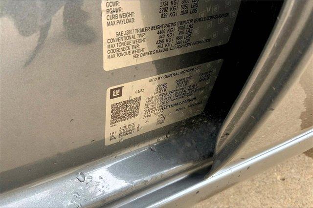 2021 Chevrolet Silverado 1500 Vehicle Photo in TOPEKA, KS 66609-0000