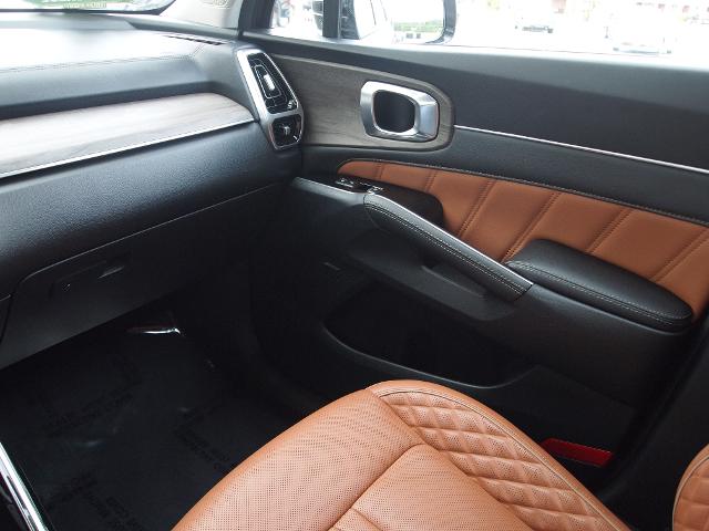 2023 Kia Sorento Vehicle Photo in MADISON, IN 47250-1611