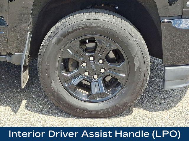 2017 Chevrolet Silverado 1500 Vehicle Photo in WATERTOWN, CT 06795-3318