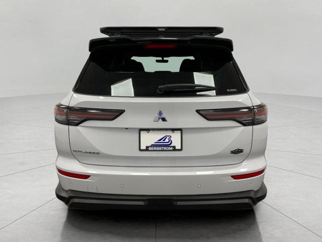 2025 Mitsubishi Outlander Vehicle Photo in Appleton, WI 54913