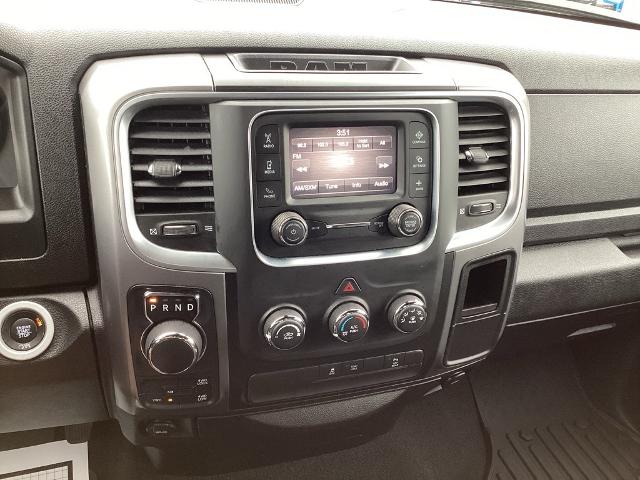 2022 Ram 1500 Classic Vehicle Photo in Gardner, MA 01440