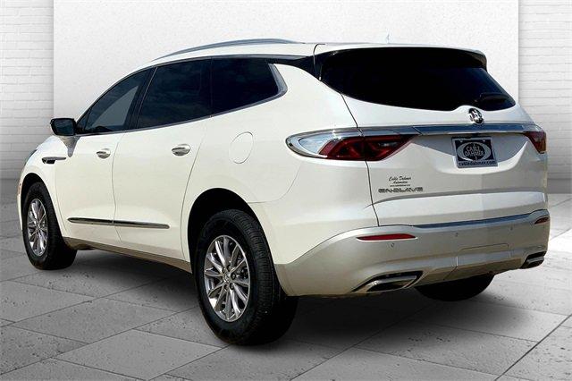 2023 Buick Enclave Vehicle Photo in TOPEKA, KS 66609-0000