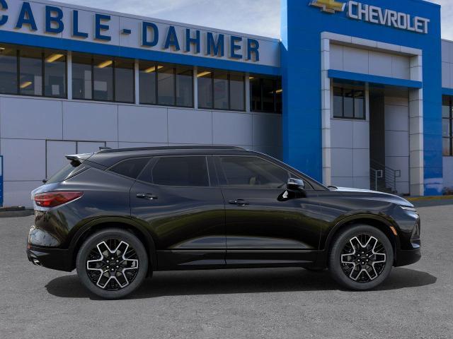 2025 Chevrolet Blazer Vehicle Photo in KANSAS CITY, MO 64114-4502