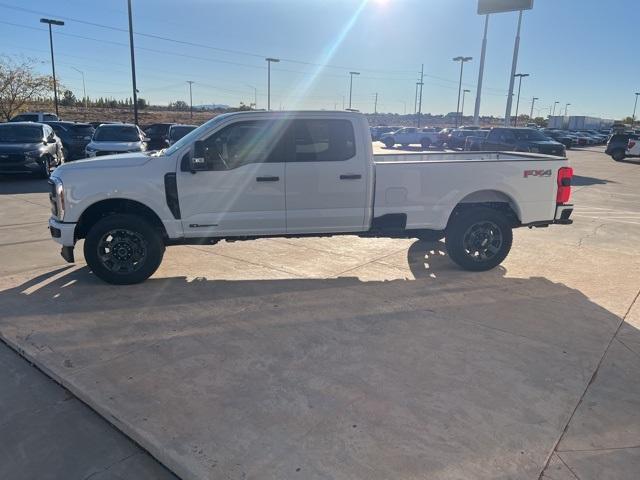 2024 Ford Super Duty F-250 SRW Vehicle Photo in Winslow, AZ 86047-2439