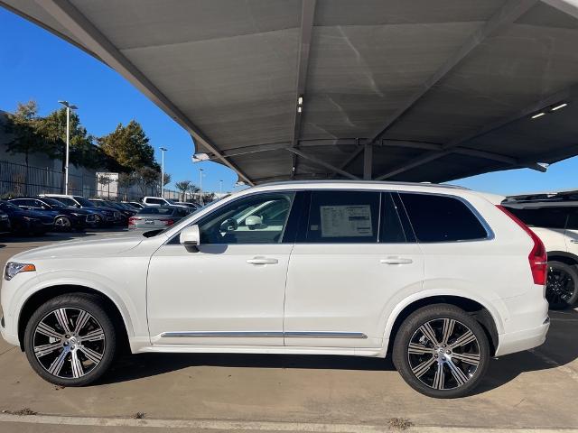 2025 Volvo XC90 Vehicle Photo in Grapevine, TX 76051