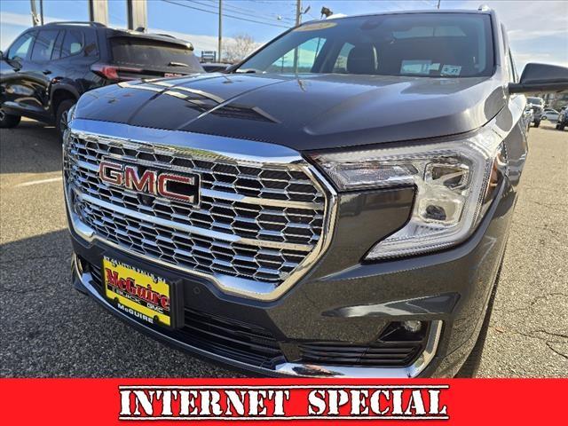 2022 GMC Terrain Vehicle Photo in LITTLE FALLS, NJ 07424-1717