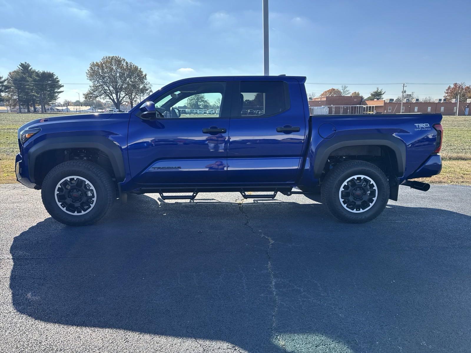 Used 2024 Toyota Tacoma TRD Sport with VIN 3TYLB5JN6RT005295 for sale in Kennett, MO