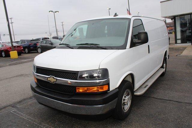 2022 Chevrolet Express Cargo 2500 Vehicle Photo in SAINT CLAIRSVILLE, OH 43950-8512