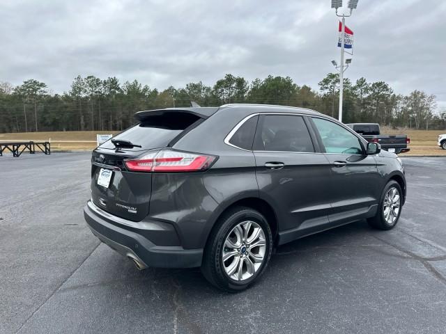 2019 Ford Edge Titanium photo 3