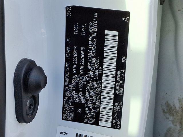 2020 Toyota Highlander Vehicle Photo in DANBURY, CT 06810-5034