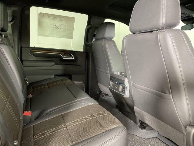 2025 Chevrolet Silverado 3500 HD Vehicle Photo in PHOENIX, AZ 85014-3381