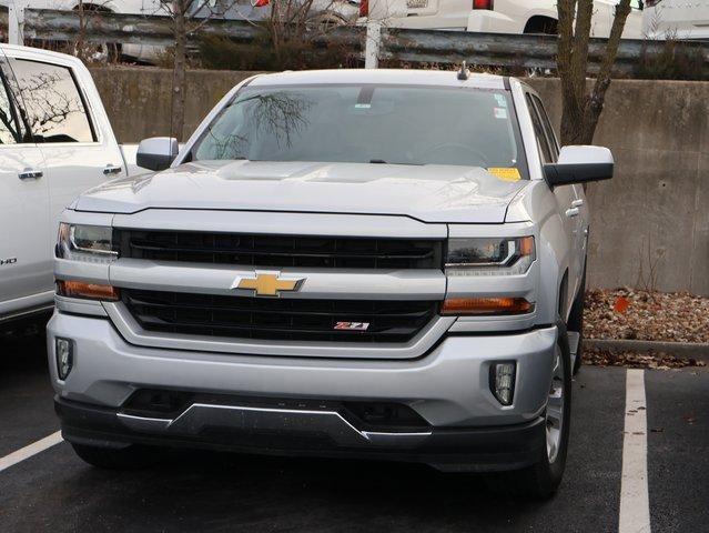 Used 2018 Chevrolet Silverado 1500 LT with VIN 3GCUKREC2JG517221 for sale in Kansas City