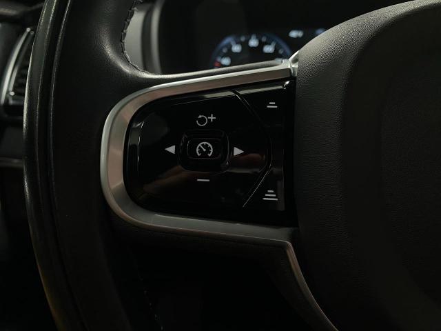 2022 Volvo XC90 Vehicle Photo in Appleton, WI 54913
