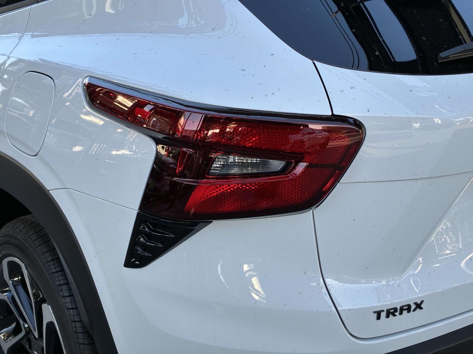 2025 Chevrolet Trax Vehicle Photo in LOS ANGELES, CA 90007-3794