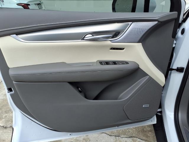 2025 Cadillac XT5 Vehicle Photo in TAMPA, FL 33612-3404